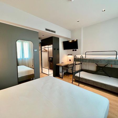 Hotel Leonessa Brescia Esterno foto