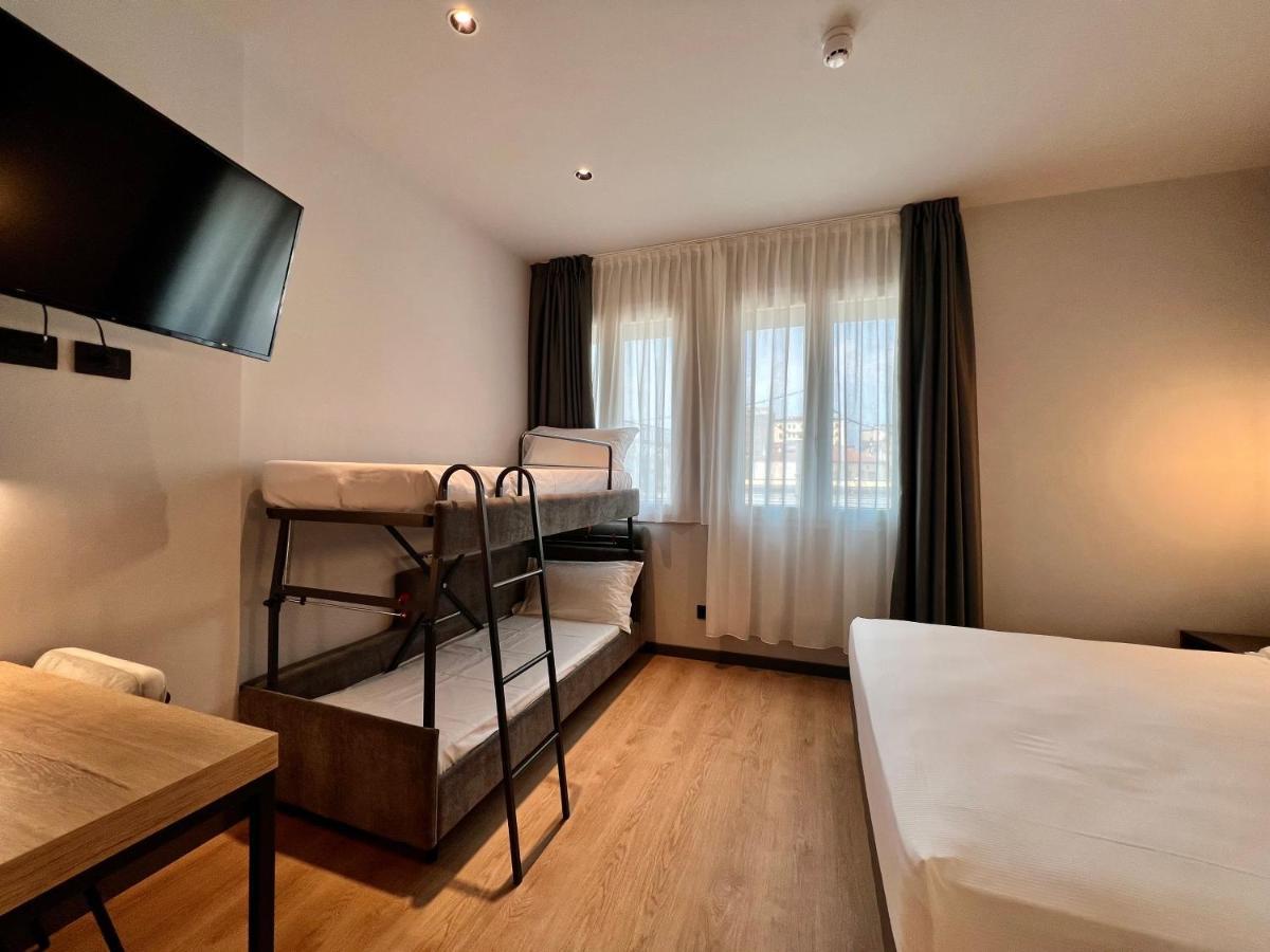 Hotel Leonessa Brescia Esterno foto